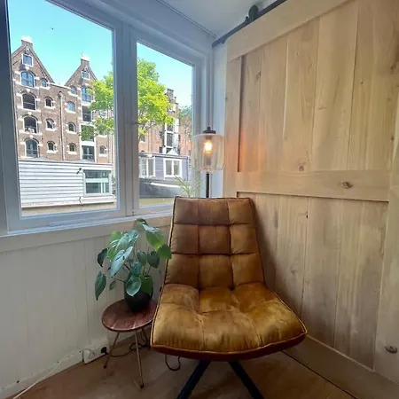 Unforgettable Houseboat W Sauna In Kopenhagen